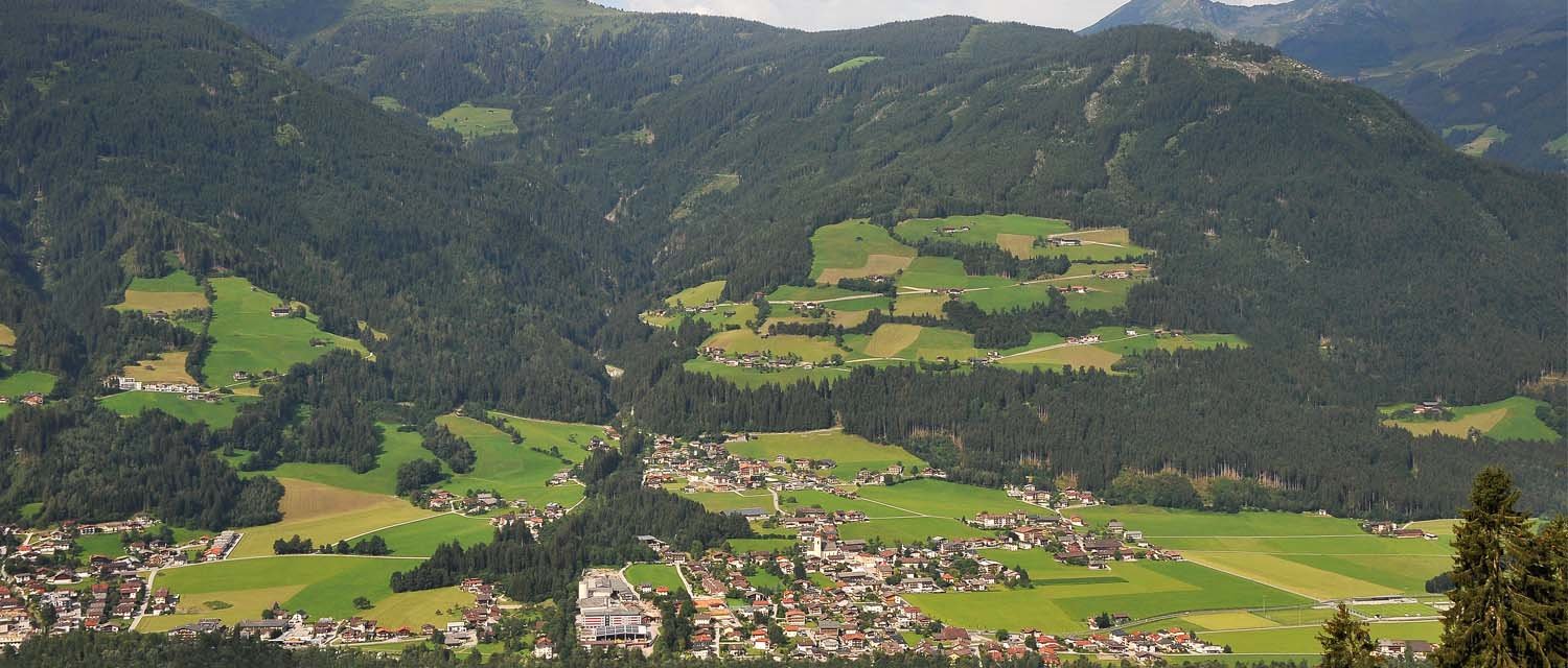 Sommeransicht Ried im Zillertal 