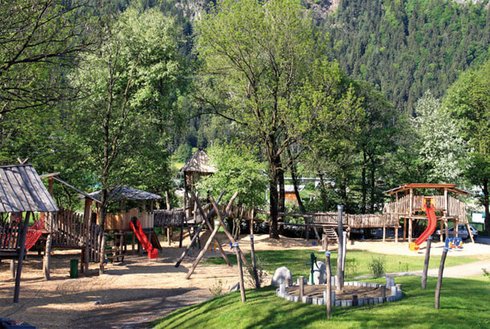 großer Abenteuerspielplatz in Schlitters