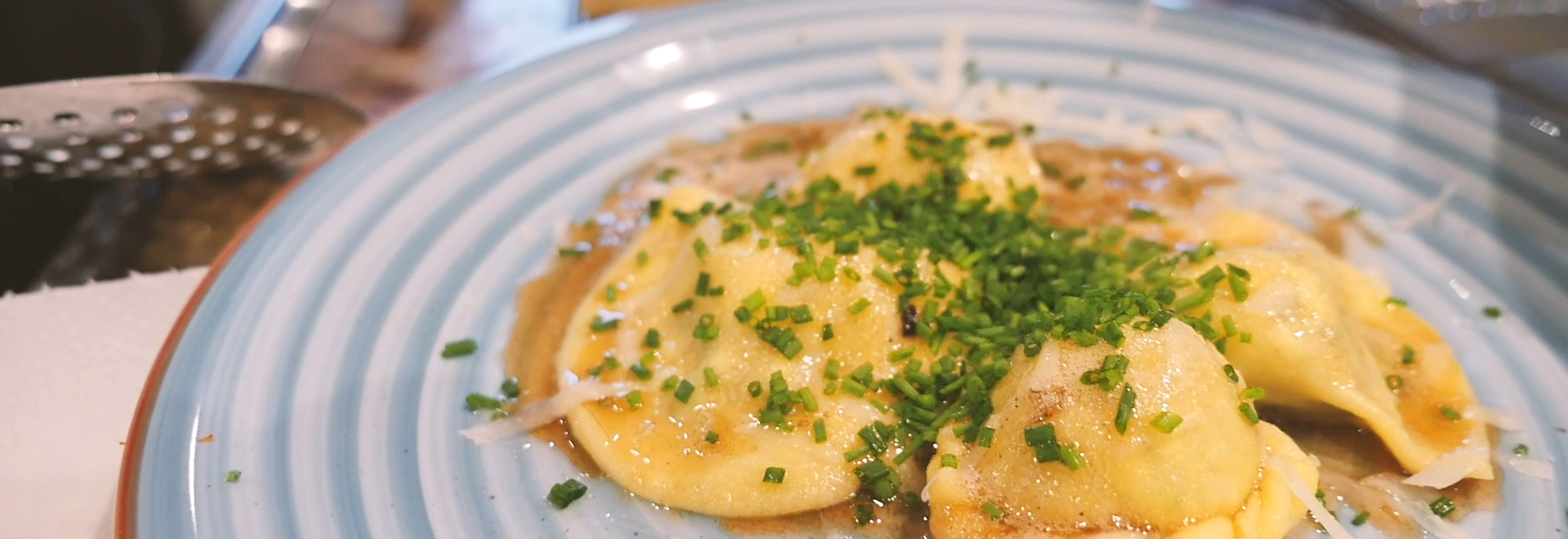 Schlutzkrapfen mit Nussbutter und Parmesan