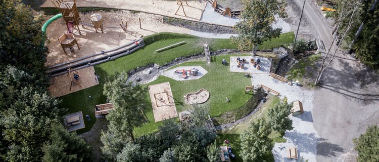 Der Spielplatz des Themenweges in Fügen